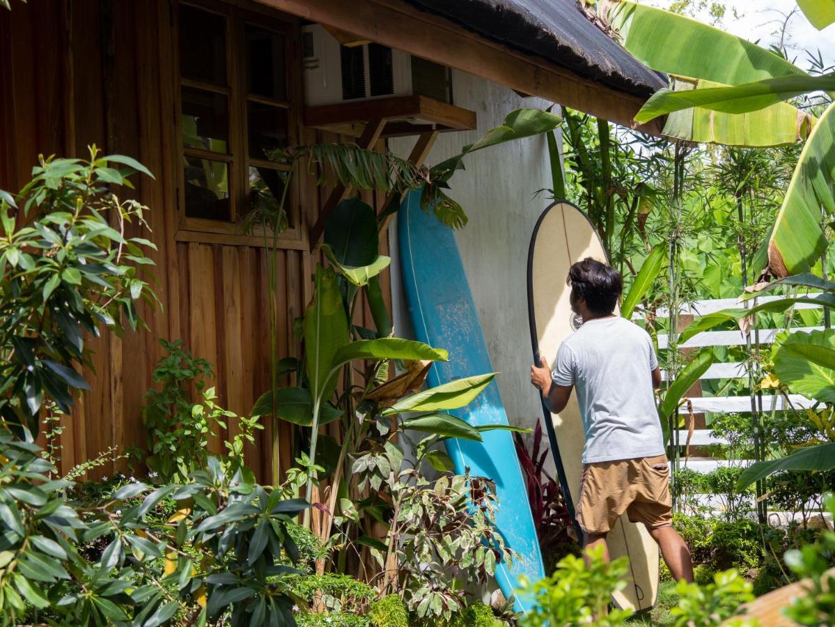 Camanolo Homestay ゼネラル・ルナ エクステリア 写真