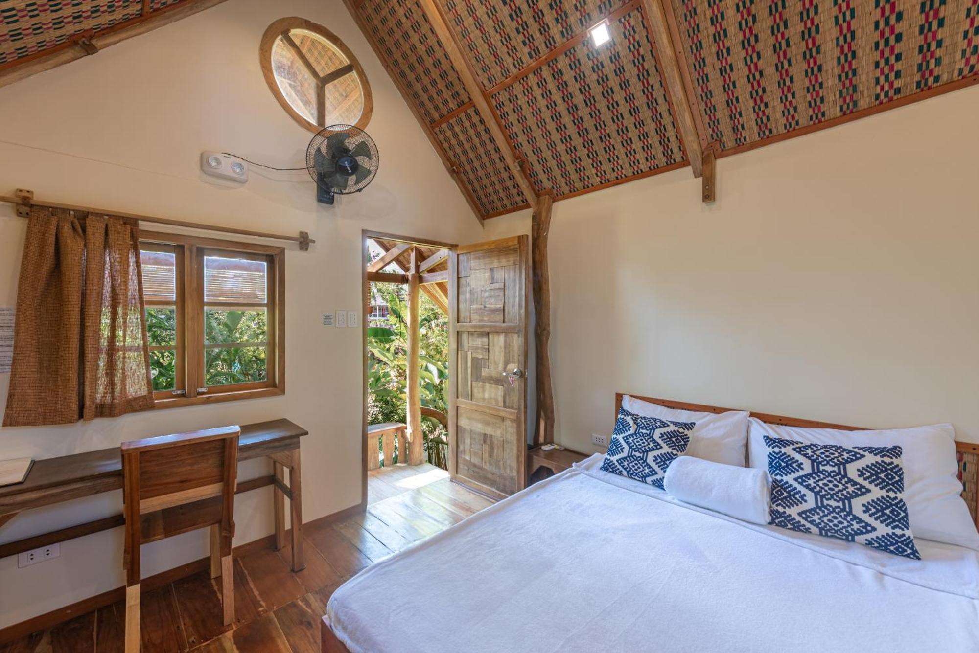 Camanolo Homestay ゼネラル・ルナ エクステリア 写真