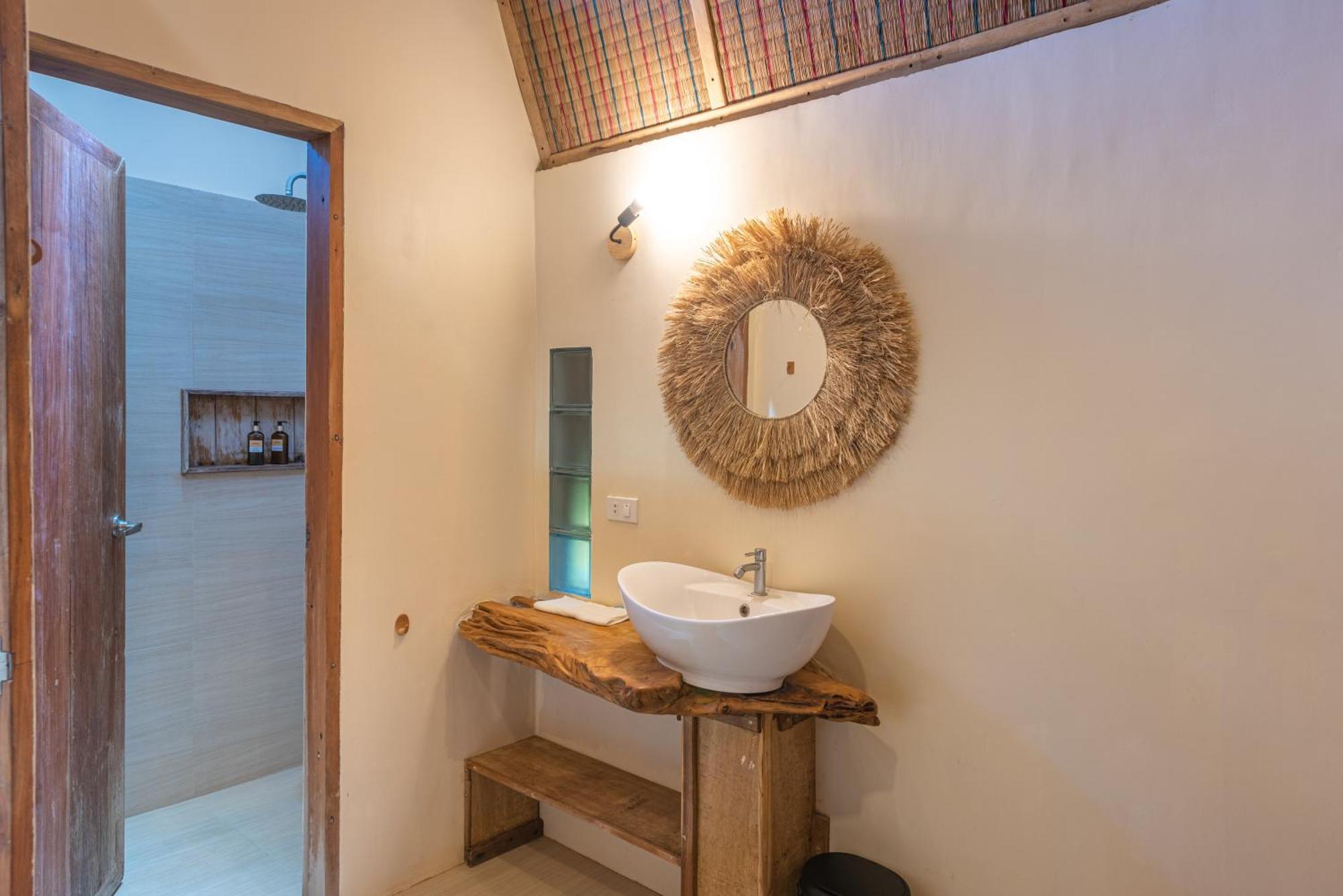 Camanolo Homestay ゼネラル・ルナ エクステリア 写真